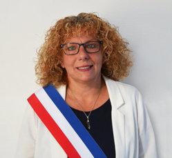 Mme BLEUZET-CARLIER   Edith